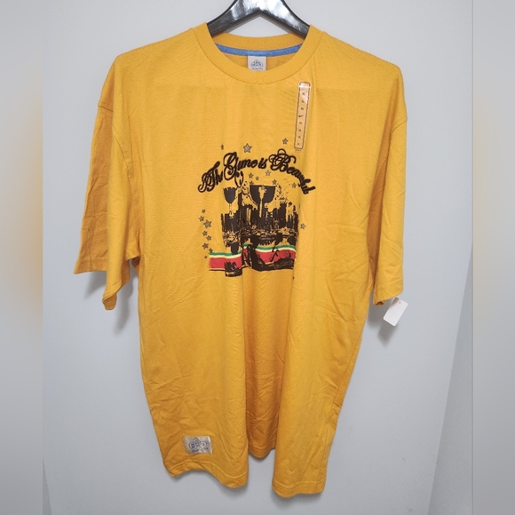 Nike The Game Is Beautiful Men's Yellow Rare T-shirts Size XL - Picture 4 of 7
